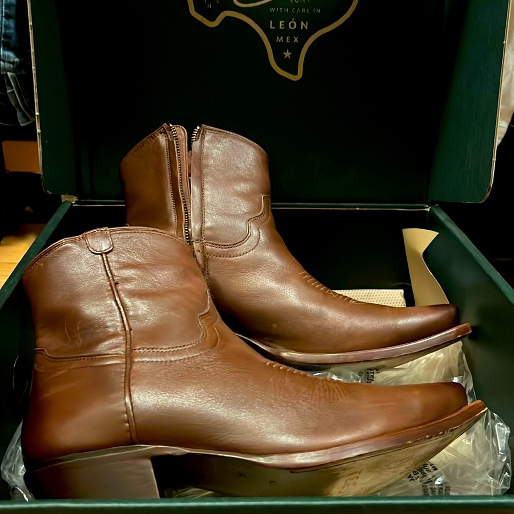 Western ankle boots/TECOVAS